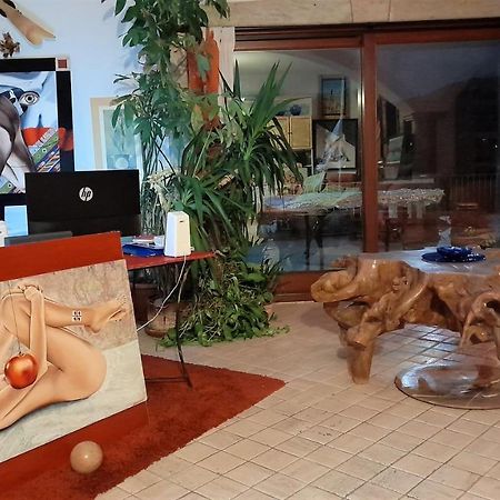 Casa D' Artista B&B オツィエーリ エクステリア 写真
