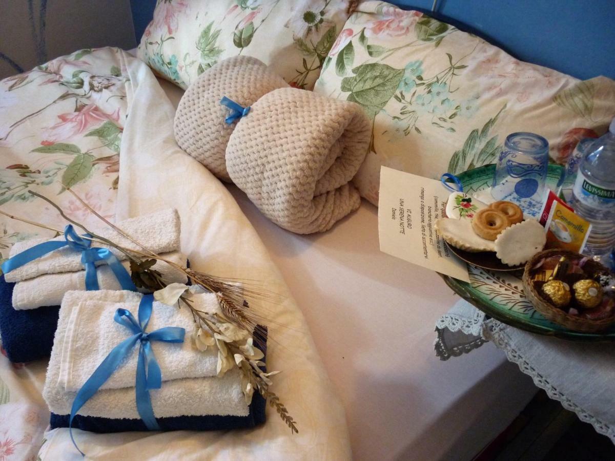 Casa D' Artista B&B オツィエーリ エクステリア 写真