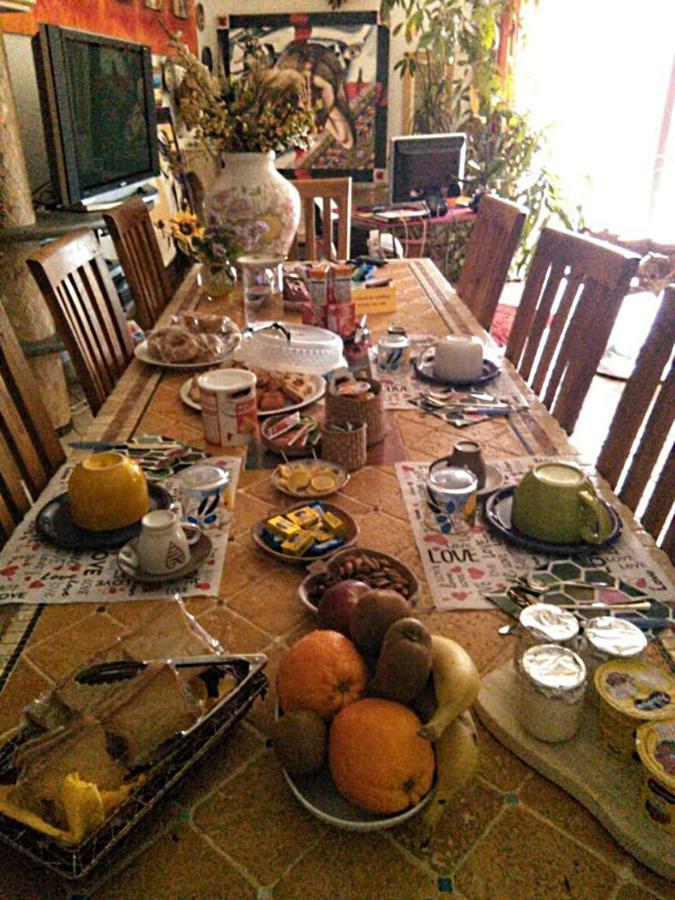 Casa D' Artista B&B オツィエーリ エクステリア 写真